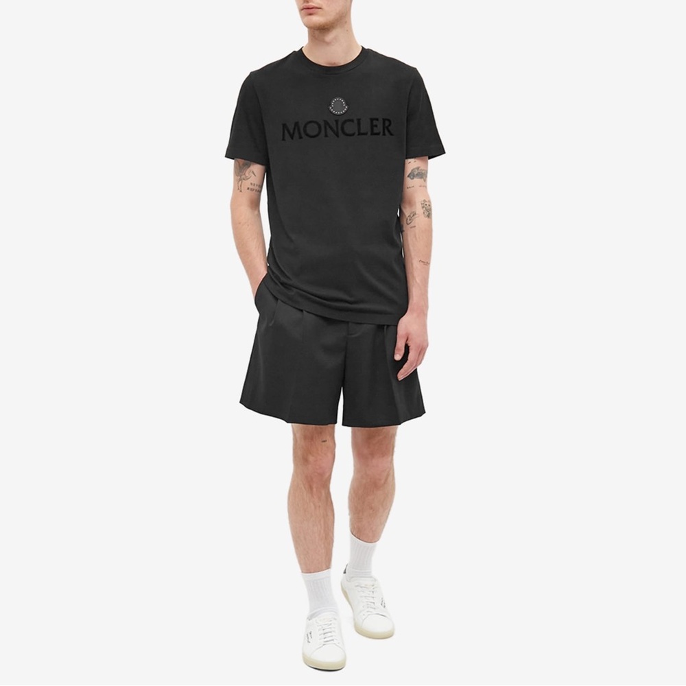 Moncler Flocked Studded Logo T-Shirt (Sz L) Short Sleeve Crewneck Tee Black - Picture 2 of 16